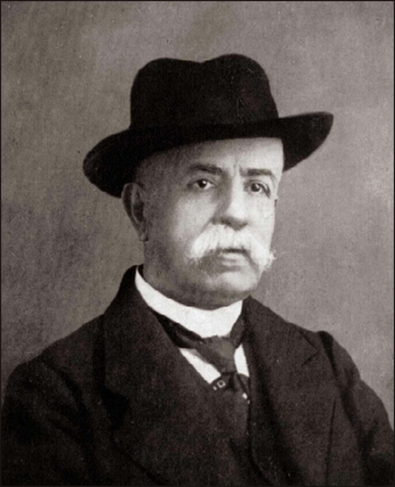 Gregorio Ricci Curbastro